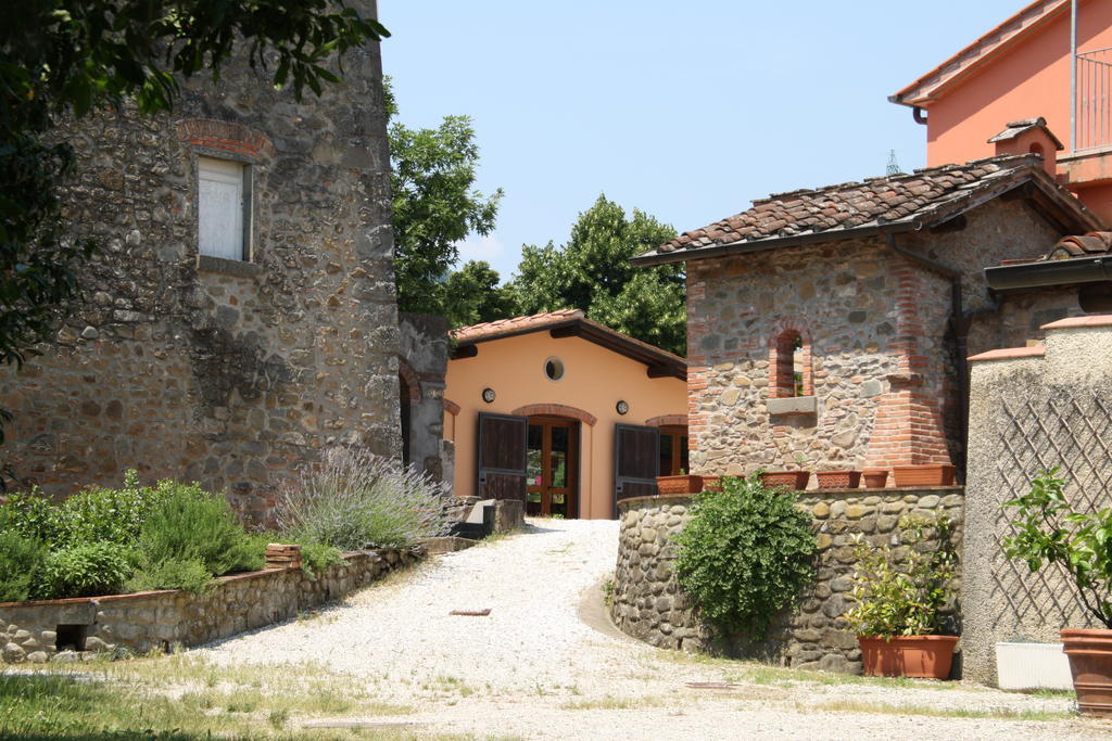 Agriturismo Il Cantastorie 蒙特卡蒂尼泰尔梅 外观 照片